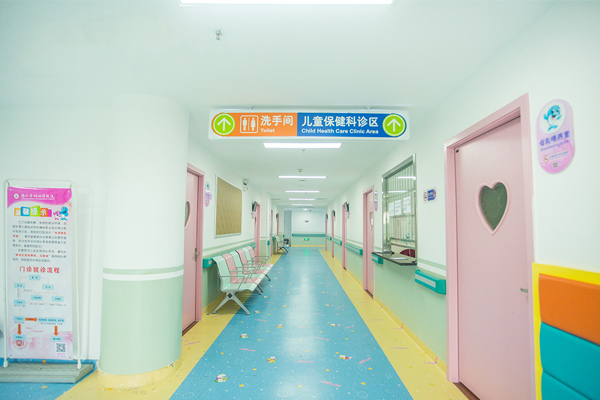 怎么样生出聪明健康的宝宝（想要生出健康聪明的宝宝可以补充什么维生素？）